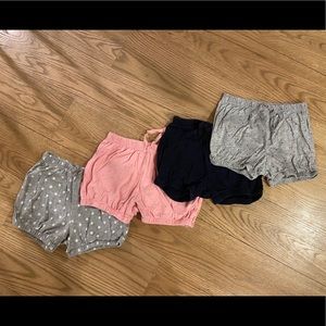 Gap girls bubble short bundle.